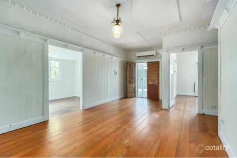 Property photo of 1 Panorama Street Ashgrove QLD 4060