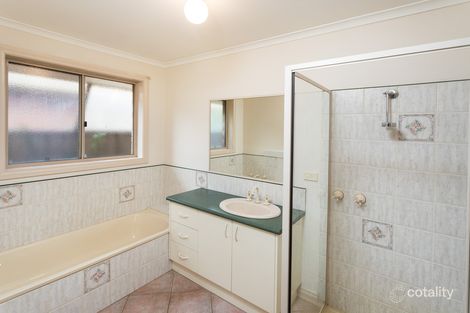 Property photo of 13 Fairway Close Tatura VIC 3616