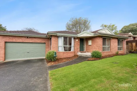 7 Carmel Ave, Ferntree Gully, VIC 3156