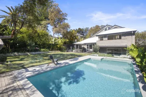 22 Coonanga Rd, Avalon Beach, NSW 2107