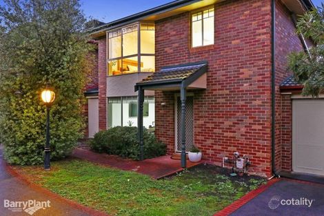 3/74 Eastfield Rd, Croydon South, VIC 3136