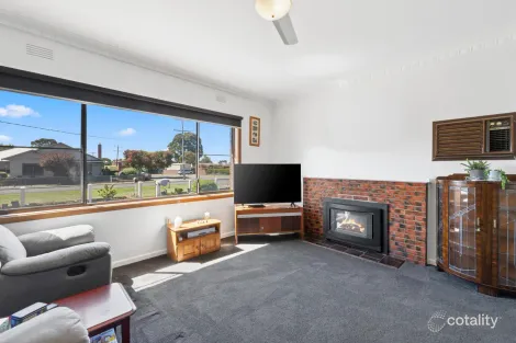 Property photo of 13 Holden Street Camperdown VIC 3260