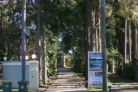 199 Monaco St, Broadbeach Waters, QLD 4218