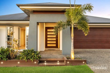 Property photo of 114 Greenview Avenue South Ripley QLD 4306