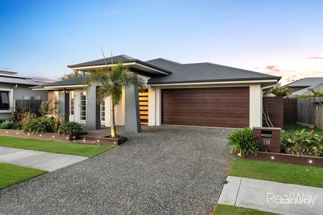 Property photo of 114 Greenview Avenue South Ripley QLD 4306