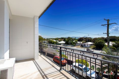 Property photo of 1/2-4 Bundock Street Castle Hill QLD 4810