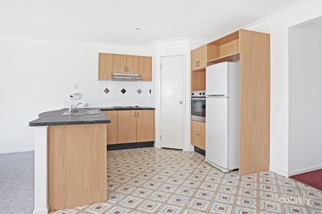 Property photo of 10 Sunshine Parade Sunshine NSW 2264