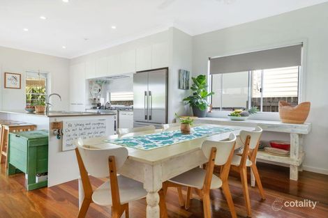 Property photo of 8 Lower Brighton Terrace Sandgate QLD 4017