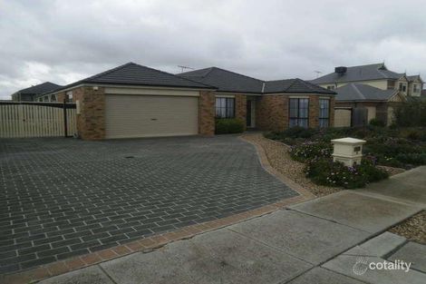 Property photo of 12 Chestnut Way Sunbury VIC 3429