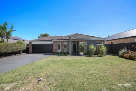 Property photo of 10 Donegal Avenue Traralgon VIC 3844