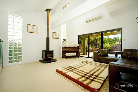 Property photo of 15 Kula Close Benowa QLD 4217