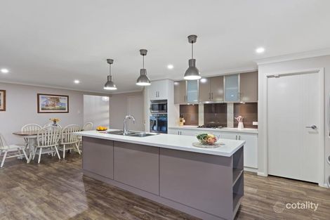 Property photo of 30 Carla Crescent Westbrook QLD 4350