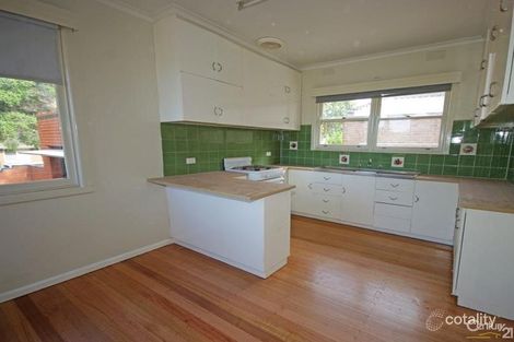 Property photo of 1 Briar Street Bentleigh East VIC 3165