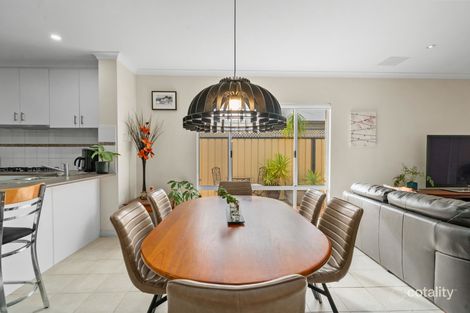 Property photo of 8 Dotterel Drive Dudley Park WA 6210