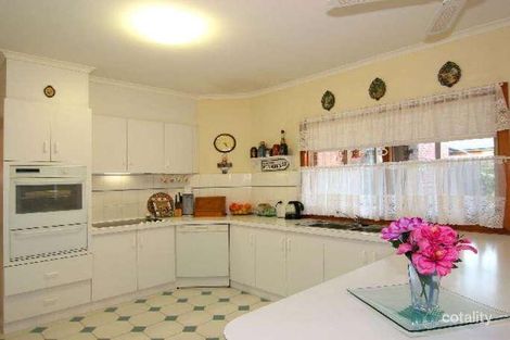 Property photo of 2 Samuel Close Mount Martha VIC 3934