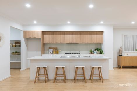 Property photo of 14 Buchanan Boulevard Armstrong Creek VIC 3217