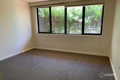Property photo of 4/44 Orrong Crescent Caulfield North VIC 3161