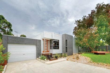 Property photo of 7 Eureka Terrace Ballarat East VIC 3350