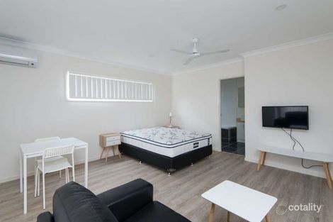 Property photo of 145 Selina Street Wynnum QLD 4178