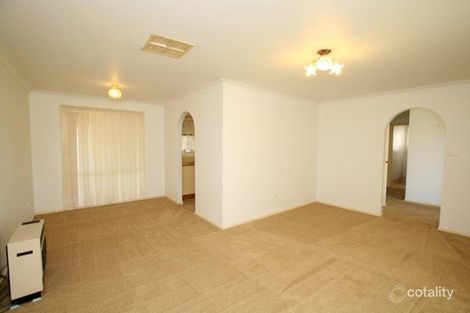 Property photo of 31 Bamarook Crescent Glenfield Park NSW 2650