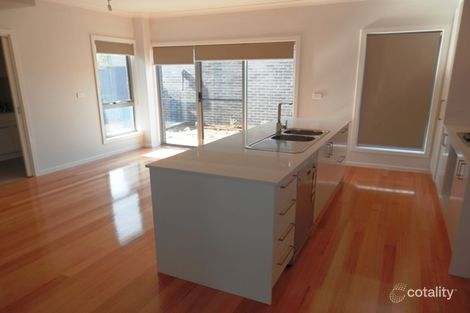 Property photo of 1/17 Robson Avenue Avondale Heights VIC 3034