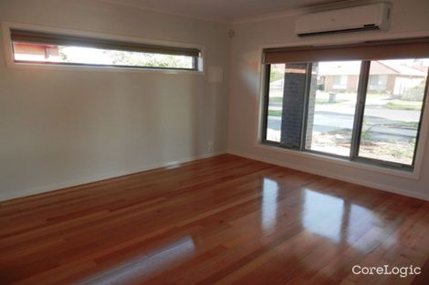 Property photo of 1/17 Robson Avenue Avondale Heights VIC 3034