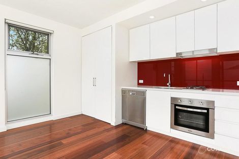 Property photo of 107/7 Brighton Road St Kilda VIC 3182