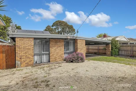 Property photo of 20 Bruce Street Cranbourne VIC 3977