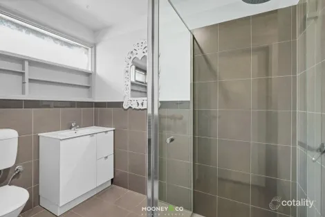 Property photo of 20 Bruce Street Cranbourne VIC 3977