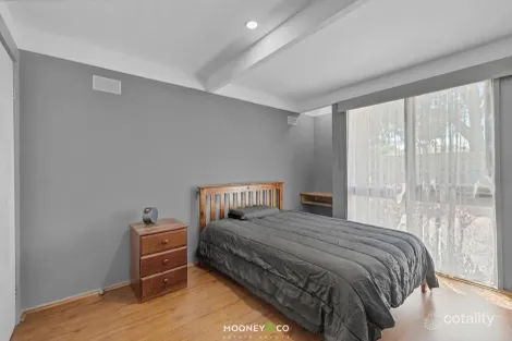 Property photo of 20 Bruce Street Cranbourne VIC 3977