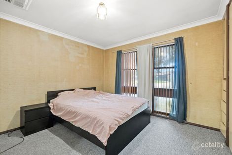 10 Cressida Way, Camillo, WA 6111