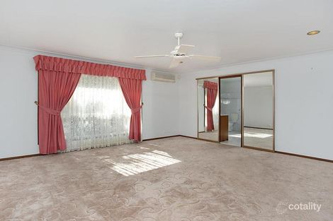 Property photo of 48 Squadron Crescent Rutherford NSW 2320