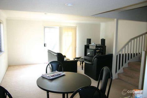 Property photo of 5/9 Lawrence Close Robertson QLD 4109