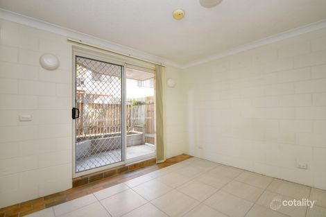 Property photo of 2/10 Second Avenue Broadbeach QLD 4218
