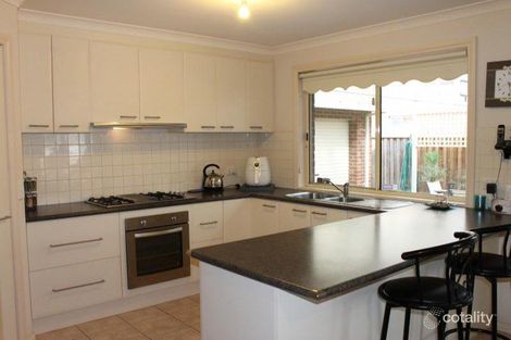 Property photo of 9 Charteris Grove Epping VIC 3076