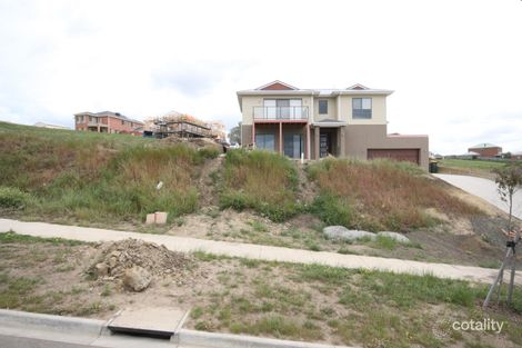 62 Clydesdale Way, Highton, VIC 3216