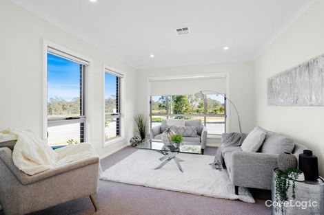 Property photo of 41 Thorpe Way Box Hill NSW 2765