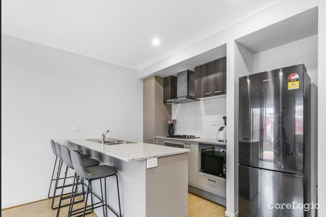 Property photo of 19 Swindale Way Clyde North VIC 3978