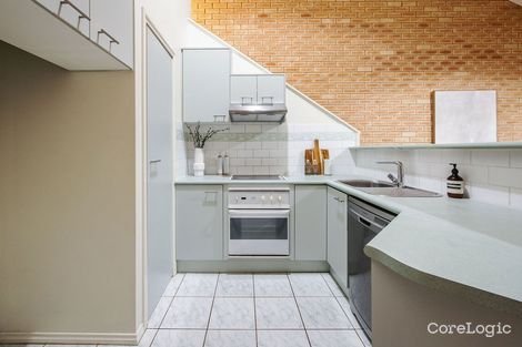 Property photo of 4/542 Kotthoff Street Lavington NSW 2641