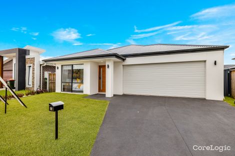 Property photo of 26 Gledswood Hills Drive Gledswood Hills NSW 2557
