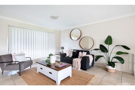 Property photo of 3 Tern Close Eagleby QLD 4207