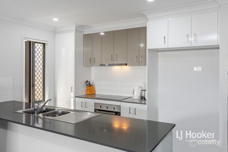 Property photo of 15 Greenstone Street Yarrabilba QLD 4207