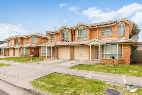 1-4/33a King Edward Ave, Albion, VIC 3020