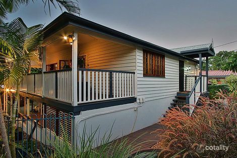 11 Sterculia Ave, Holland Park West, QLD 4121