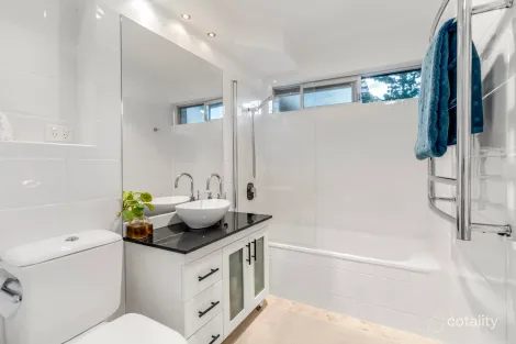 Property photo of 3/1019 Brunswick Street New Farm QLD 4005