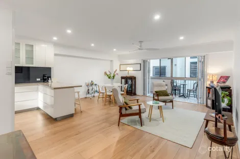 Property photo of 3/1019 Brunswick Street New Farm QLD 4005
