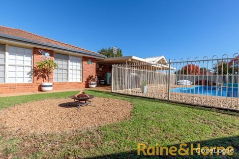 Property photo of 2 Regent Court Dubbo NSW 2830