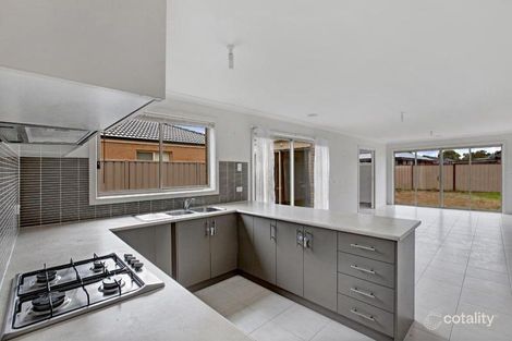 Property photo of 29 Adrian Circuit Wallan VIC 3756