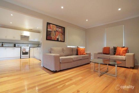 2/82 Sherbourne Rd, Montmorency, VIC 3094