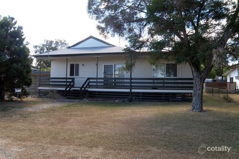 110 Kroombit St, Biloela, QLD 4715